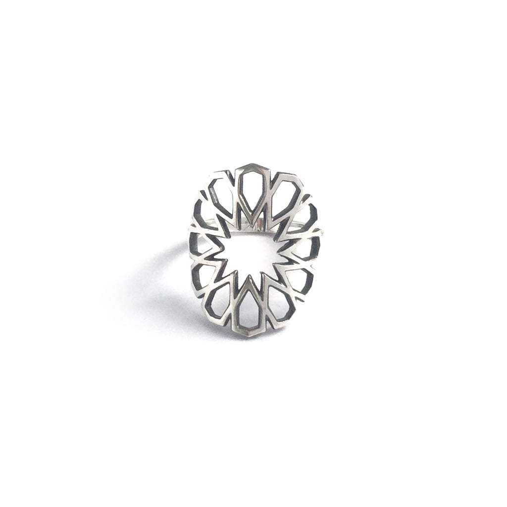 Laila Star Ring